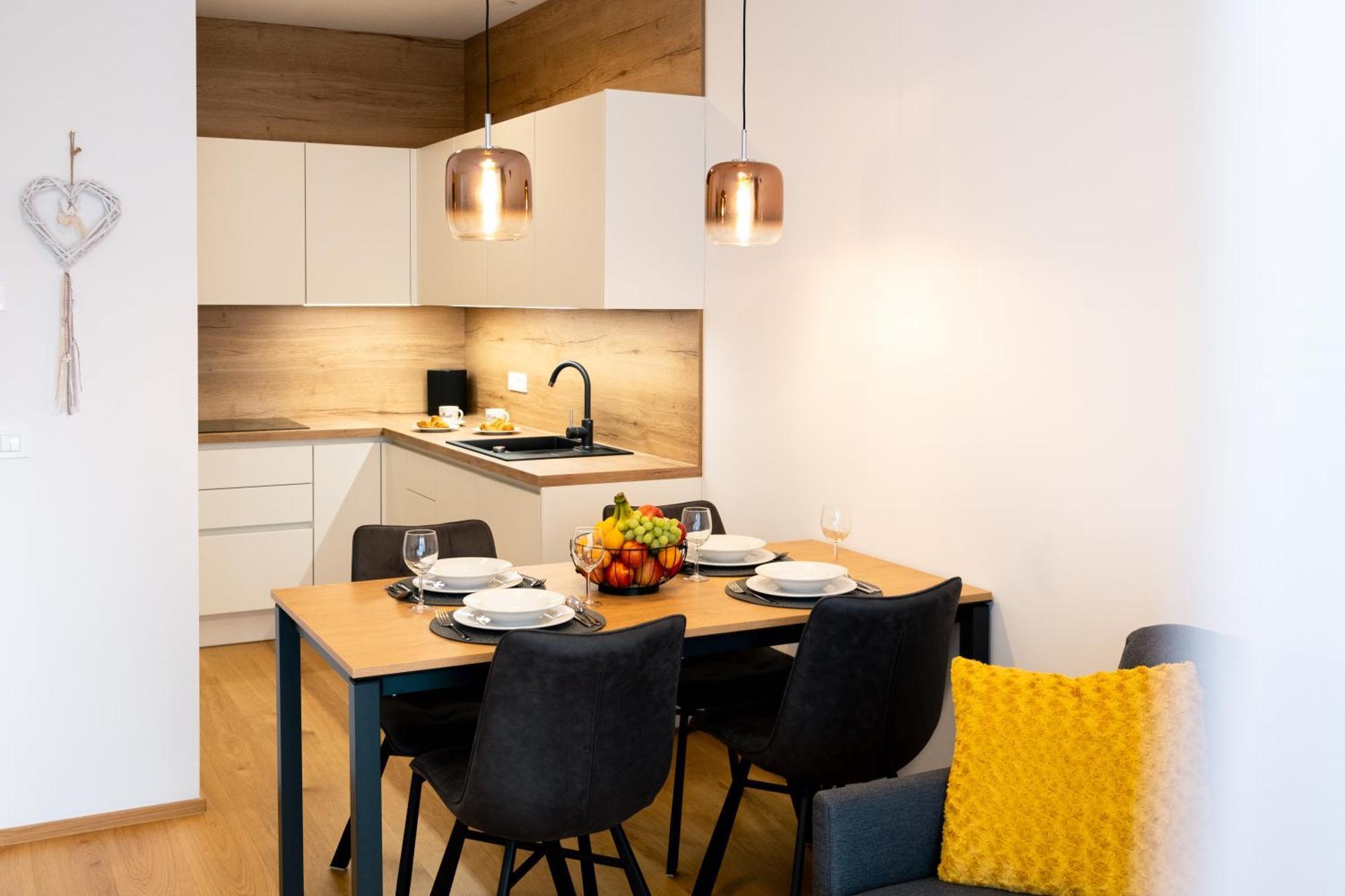 Masarykova Residence - Modern 1-Bedroom In City Center & Free Parking Ljubljana Dış mekan fotoğraf